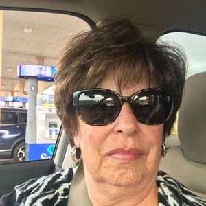 Meet your Posher, Irene